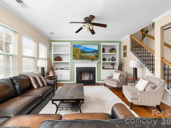 11019 Southfield Dr, Charlotte, NC 28273