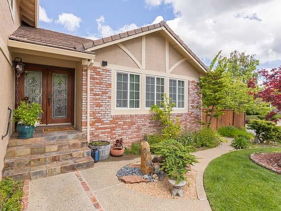 3rd image of 6607 Whitbourne Dr