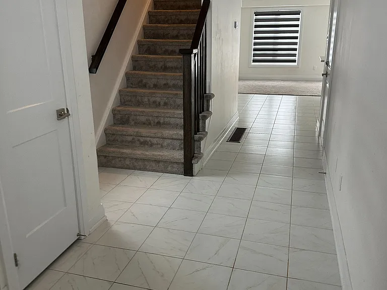 163 Stonebrook Way — Photo 2