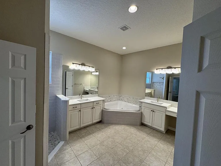 420 Park Lake Dr — Photo 36