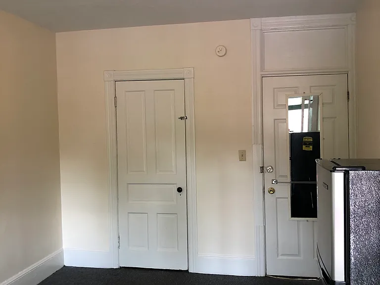 610 Grace St #11 — Photo 15