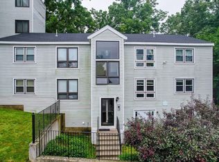 157 Nesmith St APT 15, Lowell, MA 01852