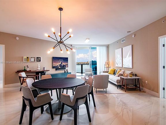 3rd image of 17111 Biscayne Blvd Unit 708
