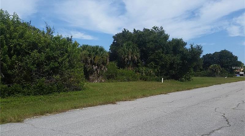 2nd image of 218 Sunset Rd