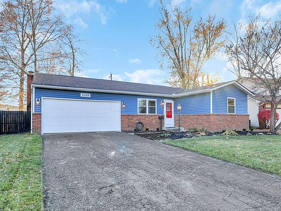 4th image of 2109 Teakwood Dr