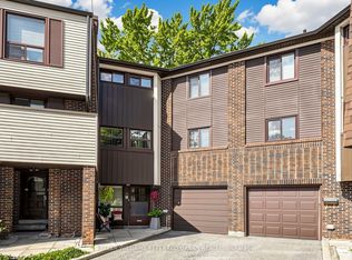10 Turret Hillway, Toronto, ON M2H3A8