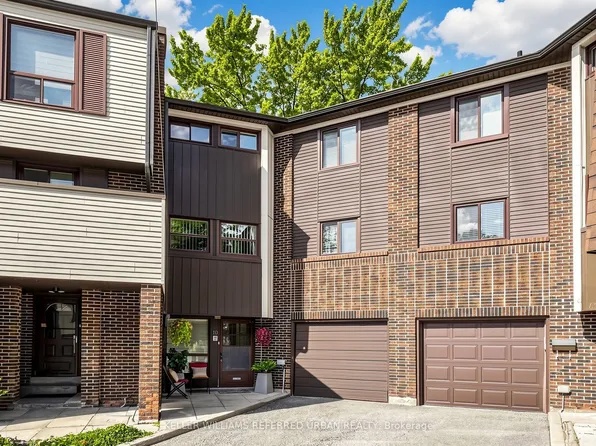 10 Turret Hillway, Toronto, ON M2H 3A8