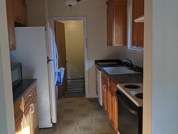 5th image of 793 52nd St #A