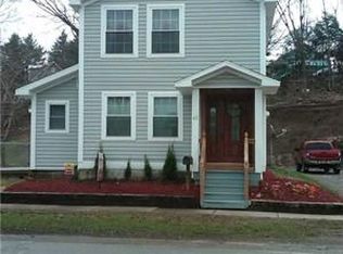 42 Pearl St, Springville, NY 14141