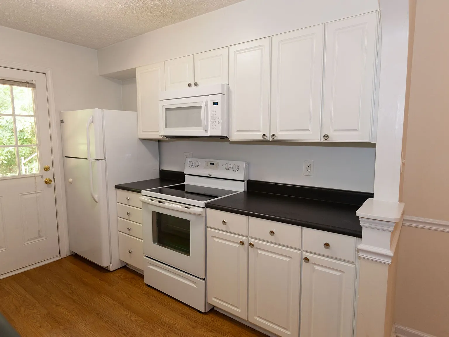 Greenwood Apartments — Photo 2