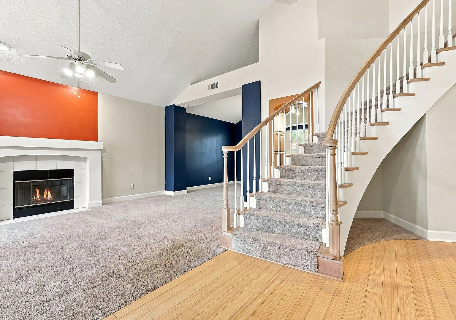 2 Story Home in Parkwood Estates at Bluewater Bay! — Photo 3