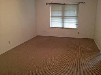 5th image of 3301 Western Dr