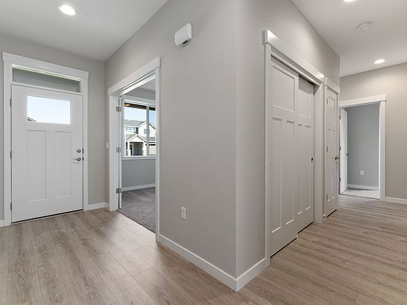 3rd image of 1215 NE 11th Ave #23L6MB