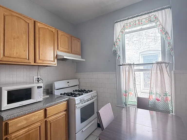 1873 Troutman St #5 — Photo 14