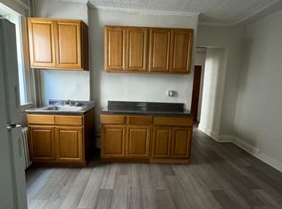 200 Dwight St APT 8, Jersey City, NJ 07305