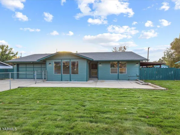 290 Blossom Way, Yakima, WA 98908