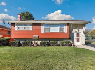 10724 S Rutherford Ave, Worth, IL 60482