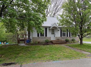 308 Jefferson Ave, Valley Park, MO 63088