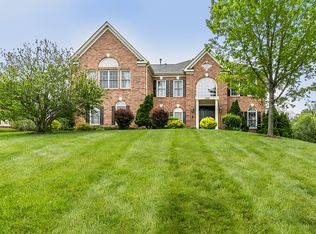 1307 Chamberlain Woods Way, Vienna, VA 22182