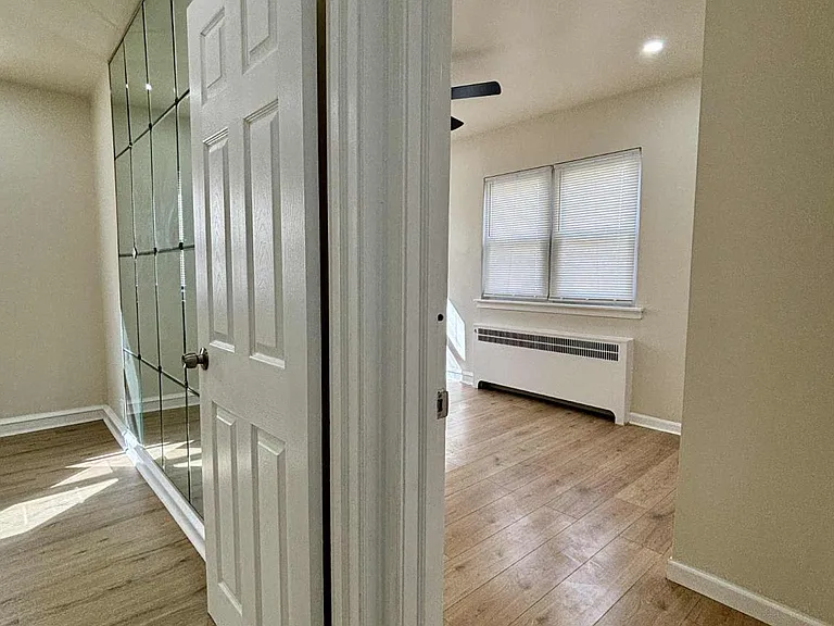 6644 Hollis St #1 — Photo 9