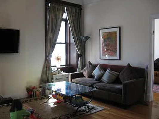 Rented by Corcoran | media 20