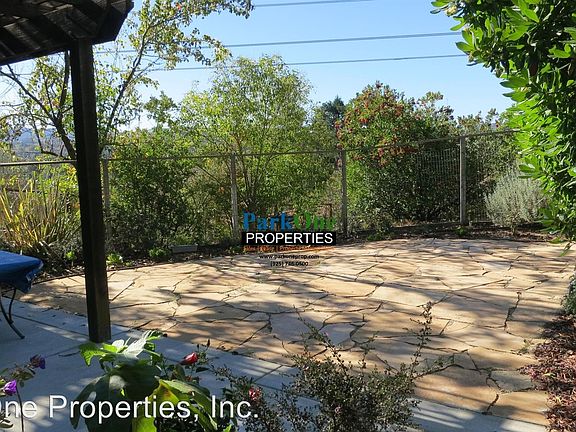 4th image of 4024 Hiller Ln