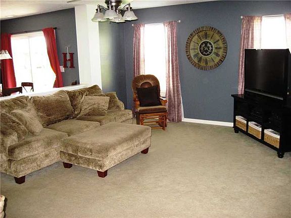 4th image of 4140 Cheltonham Ct