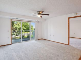 13670 Carrach Ave UNIT 104, Rosemount, MN 55068