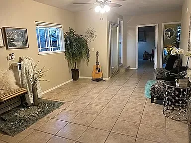 37630 Glenmoor Dr — Photo 2
