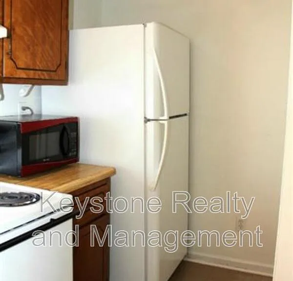 1375 Thompsonville Ln #1A — Photo 6