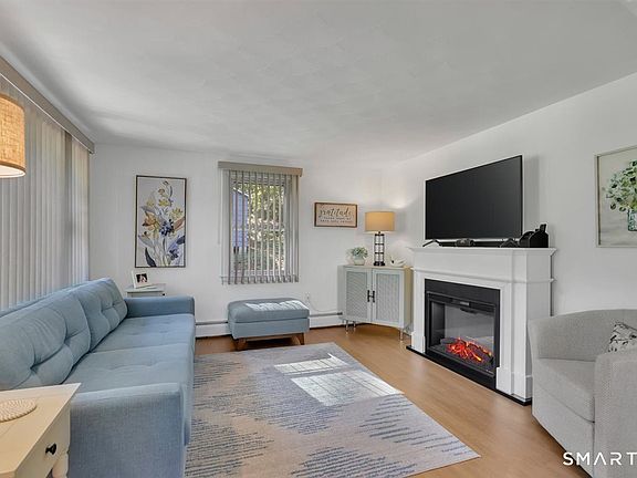 4th image of 47 Beech Tree Avenue