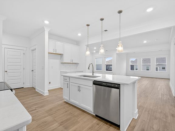 7th image of this home