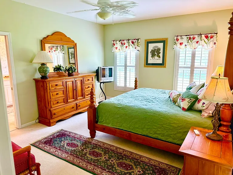1 Ennis Ln — Photo 12