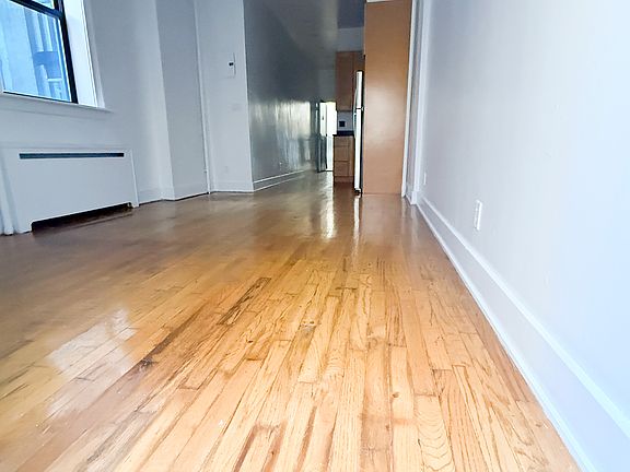 5th image of 308 W 105th St APT C
