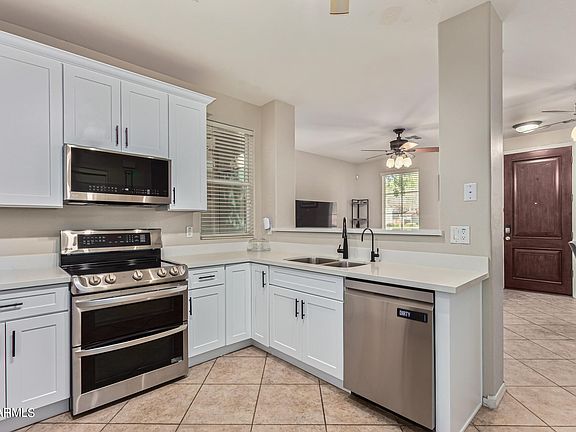 2nd image of 1713 S CHATSWORTH --