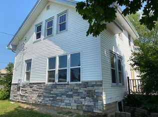 30495 Olinda Trl, Lindstrom, MN 55045