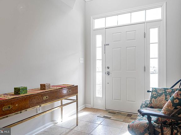 5th image of 33825 Connecticut Ave #17