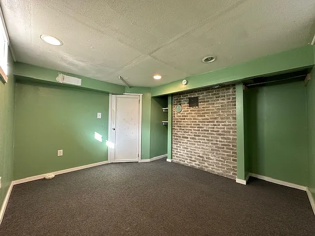 4703 N Cedar St — Photo 19