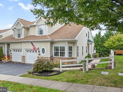 34 Dresner Cir, Upper Chichester, PA, 19061