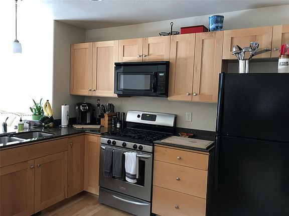 2nd image of 291 Kimball Ave APT A