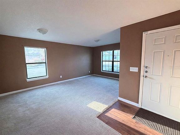 5th image of 1090 WOODLARK DRIVE