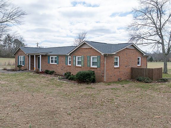 3rd image of 143 Prospect Rd