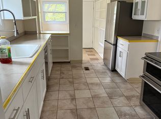 1604 Tennessee St #1, Lawrence, KS 66044