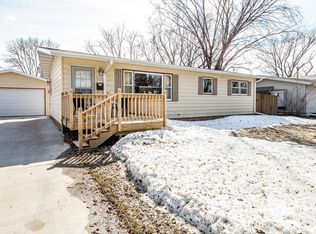 414 Forest Ave N, Fargo, ND 58102