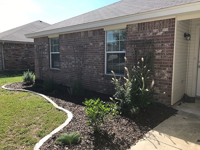 1st image of 3907 Kevin Shaw Dr