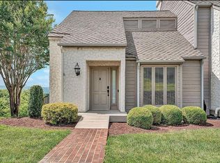 4968 Hunting Hills Cir, Roanoke, VA 24018