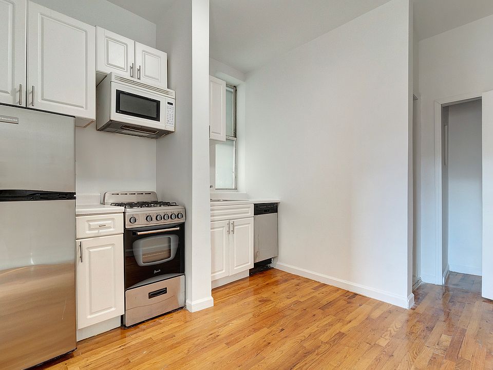 1st image of 31 E 1st St APT 1C
