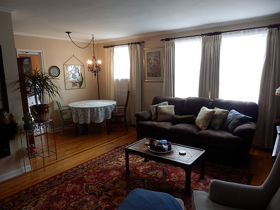 5th image of 7 Green Acres Dr APT 138