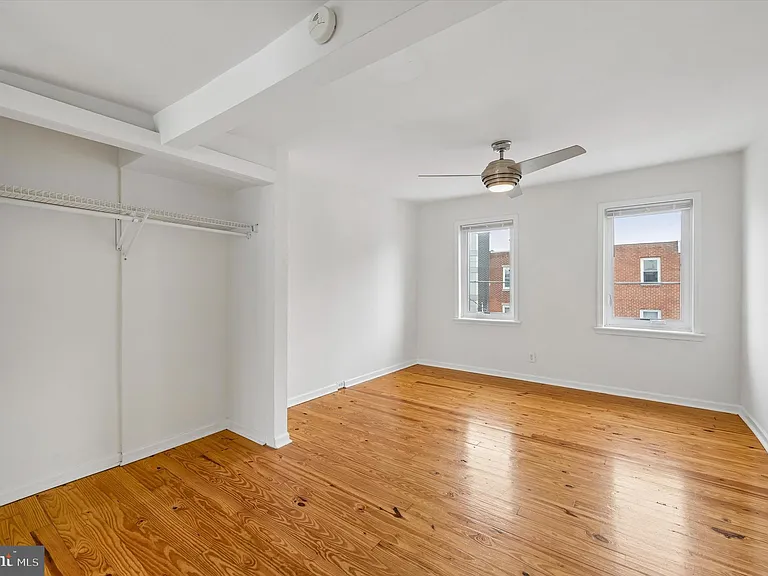 2042 E Huntingdon St — Photo 26