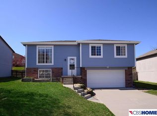 6708 N 110th St, Omaha, NE 68164